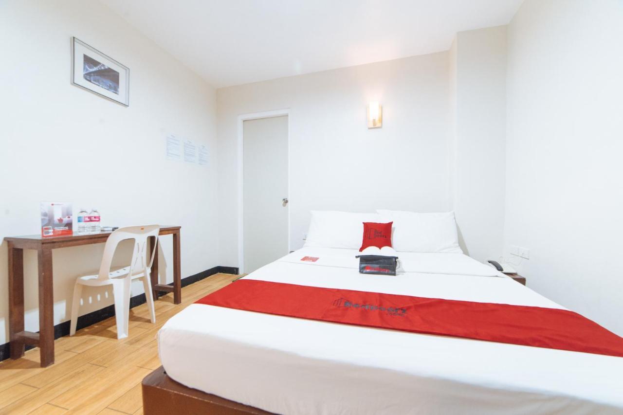 Reddoorz At Nirvana Pension House Bacolod Dış mekan fotoğraf