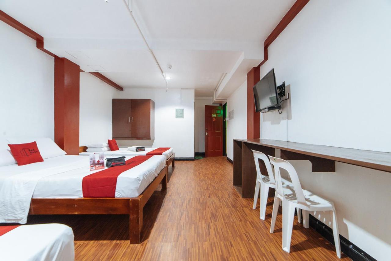 Reddoorz At Nirvana Pension House Bacolod Dış mekan fotoğraf
